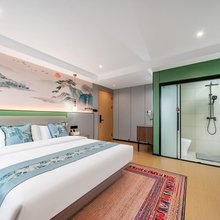 铂尔轻漫酒店(西湖文化广场店)