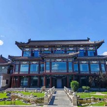 康旅湖畔酒店