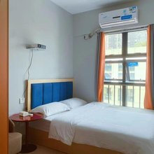 小语公寓(广州南浦地铁站店)