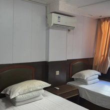 信阳社区宾馆(信阳站天润广场店)