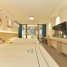 西江千户苗寨山泉客栈(小北门店)