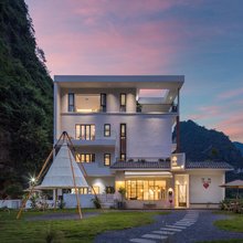 染山民宿(阳朔遇龙河生态公园桂林千古情店)