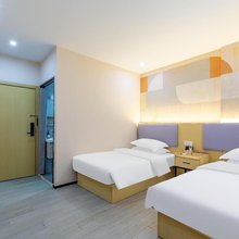 丽至公寓(江南西凤凰新村地铁站店)