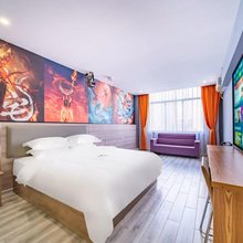 华尚电影酒店(南宁火车站雅里店)