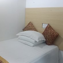 燕子公寓