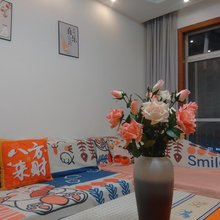穿梭时光女生青年旅舍(广西大学地铁站店)