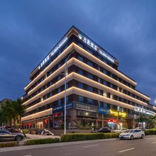 延安力昇酒店(新区全民运动中心店)