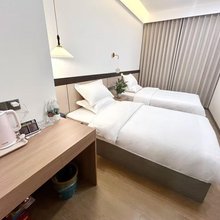 云都商务酒店(巴国城店)