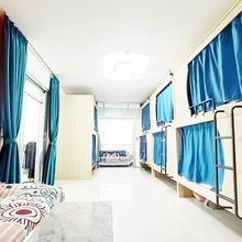 悦栖青旅(深圳坂田五和地铁站店)