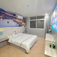 致青春客栈(聊城大学店)