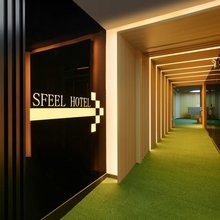 SFEEL设计师酒店(西宁海湖万达广场店)