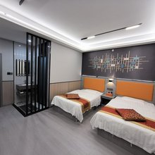 西安户县钟楼宾馆