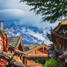 悦来悦慢·Yue Man丨揽云180°观全景伴山庭院(丽江古城北门店)