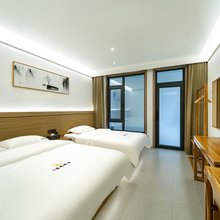 五台山圆殊精舍(殊像寺店)