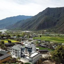 香格里拉金江镇念军茗宛姚家大院民宿