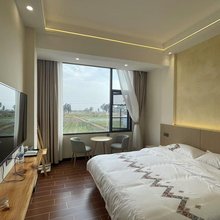 澄江无尽夏民宿