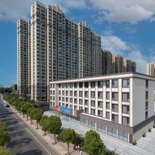 汉庭酒店(武汉沌口开发区枫树一路店)