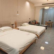 六悦坊民宿(浮梁体育馆店)