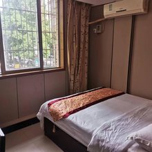 香樟树旅馆