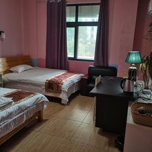 喜洋洋宾馆(黄山新时代商贸广场店)