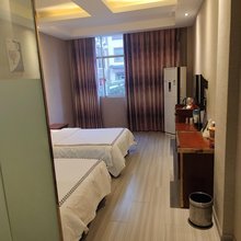 施秉柏丽酒店