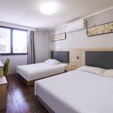 布丁严选酒店(苏州工业园区东环路地铁站店)