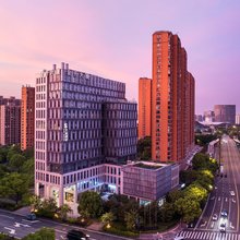 S.艾丝酒店(杭州国际会展中心拱墅万达店)