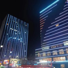 HELLO电竞民宿(开发区万达广场店)