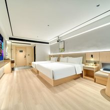 铂丽云瑞酒店(宿迁宝龙广场二十四街店)