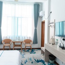 腾冲雨泽庭假日酒店