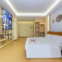 来泉游民宿(泉州郑成功公园店)