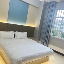 迎晖宾馆(建水古城小火车店)