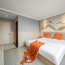 海蓝精品酒店(合肥体育中心安医二附院店)