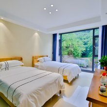 林韵山居民宿(神农架木鱼汽车客运站店)
