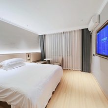 义乌鑫港宾馆(国际商贸城宾王夜市店)