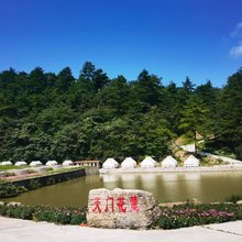重庆黑山谷奥陶纪天门花麓森林民宿