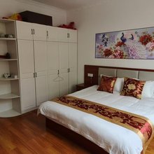 康定华华暖心民宿旅店