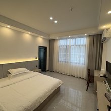 建始小满民宿酒店