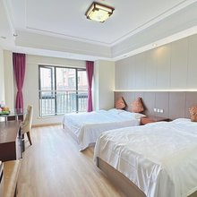 成都自由客大酒店