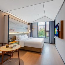 陌上轻居酒店(开封鼓楼广场清明上河园店)