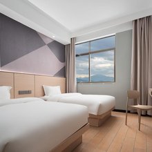 三亚凤凰安居旅租