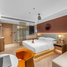 弥渡M星空酒店(好来世纪广场店)