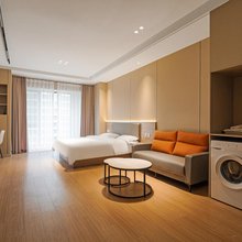 东悦郦酒店(兰州万达茂奥体中心地铁站店)