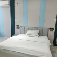 镇雄会宾酒店