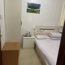 雅东旅馆(赤峰南站店)