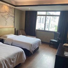 荷溏酒店(国际商贸城店)