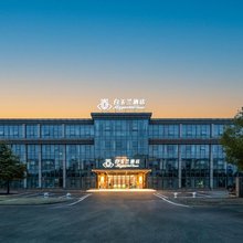 白玉兰酒店(武汉常福工业园人民汽车城店)