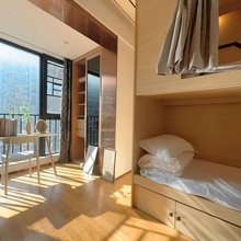 小岛全女生青旅(宝安机场碧海湾地铁站店)