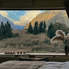 览山·猫在云里Hideaway·雪山隐世民宿(海螺沟冰川森林公园店)