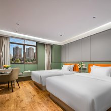 居意酒店(成都武侯立交地铁站店)